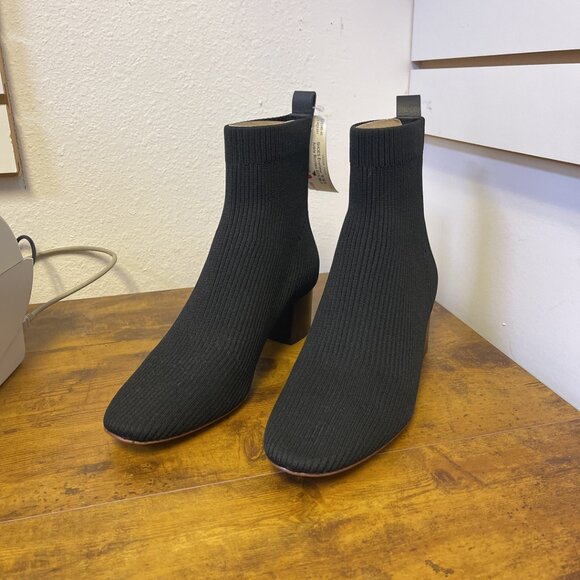 NEW Everlane Chelsea Black Ribbed Knit Ankle Boots Block Heels 9 - Picture 9 of 11